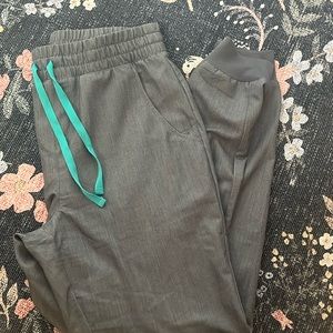 COPY - Figs jogger scrub pants